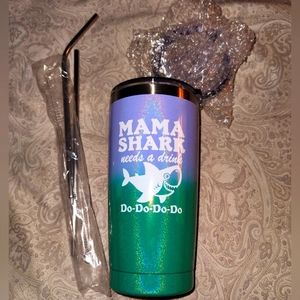 Mommy Shark Needs A Drink.. Funny Mom Tumbler Gift
